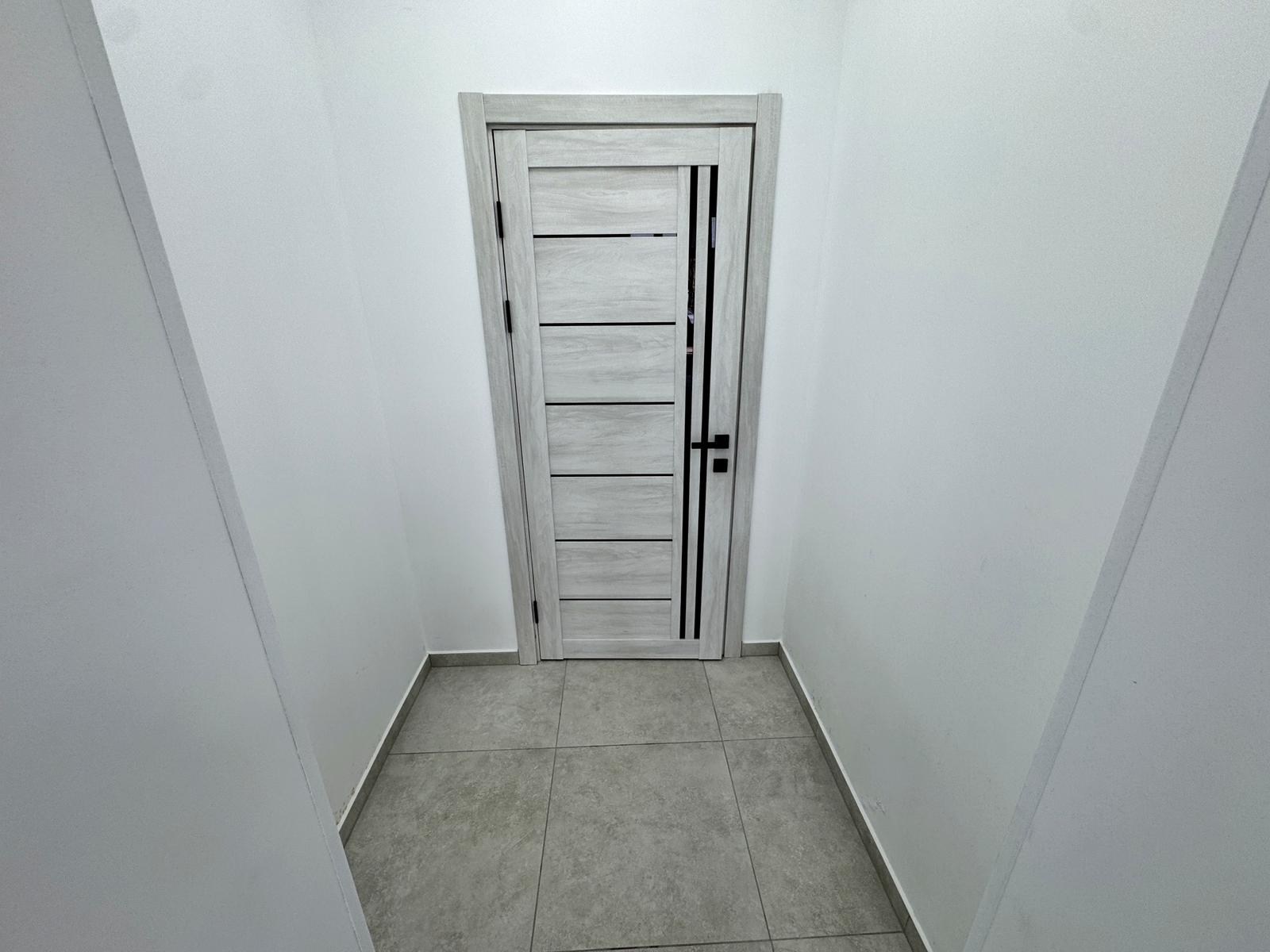 1863805646893432