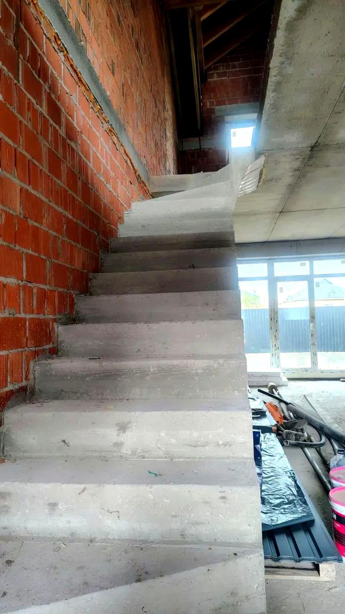 1863807377219715