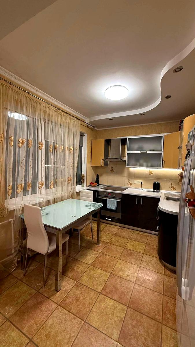 1863810267036499