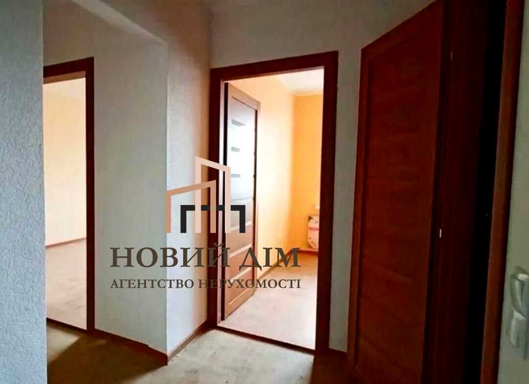 1863810973043164
