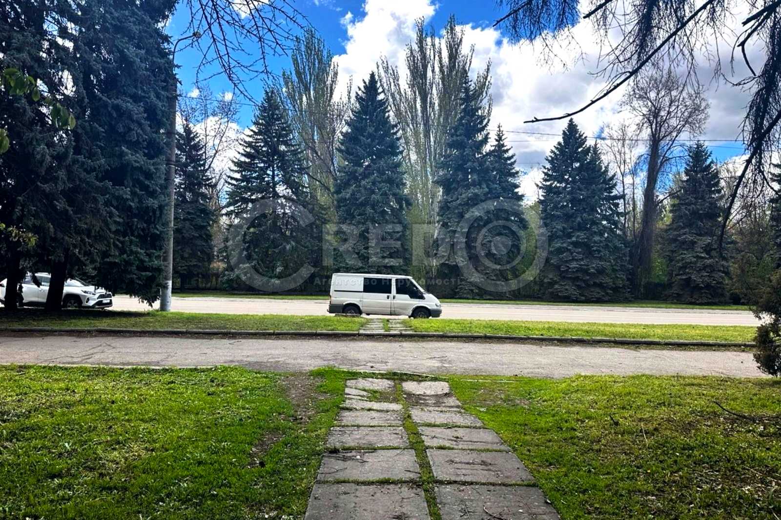 1863813002130299