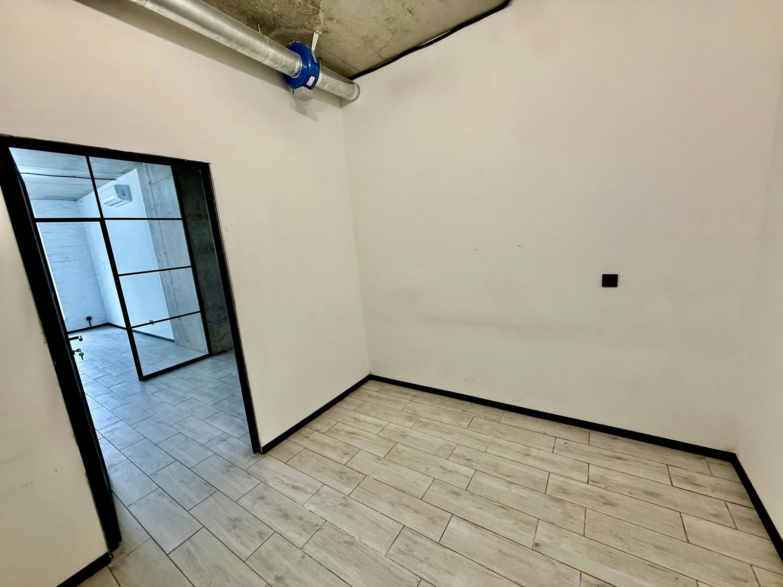 1863819570941189