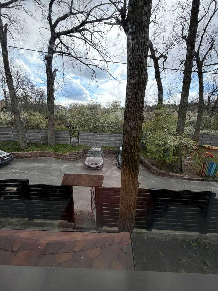 1863827564522912