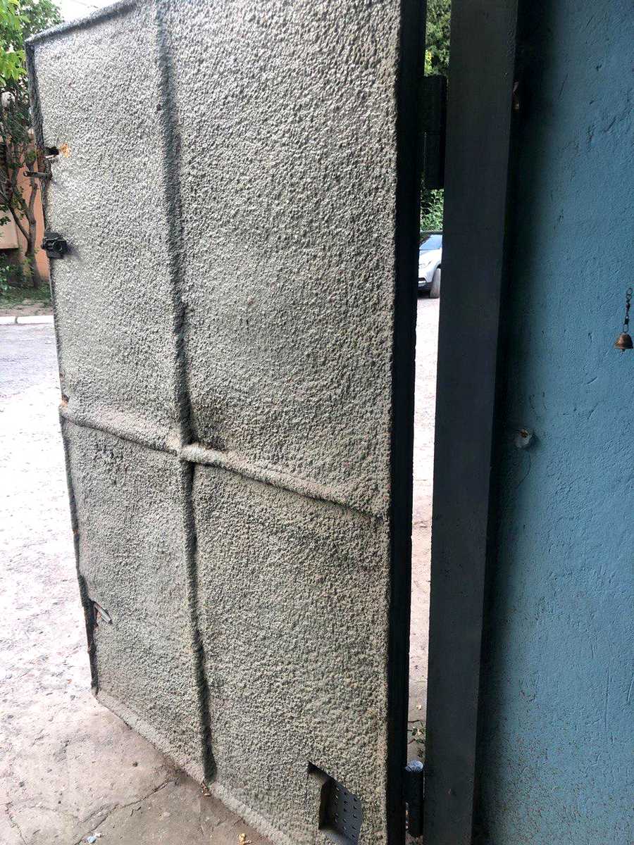 1863830529725740