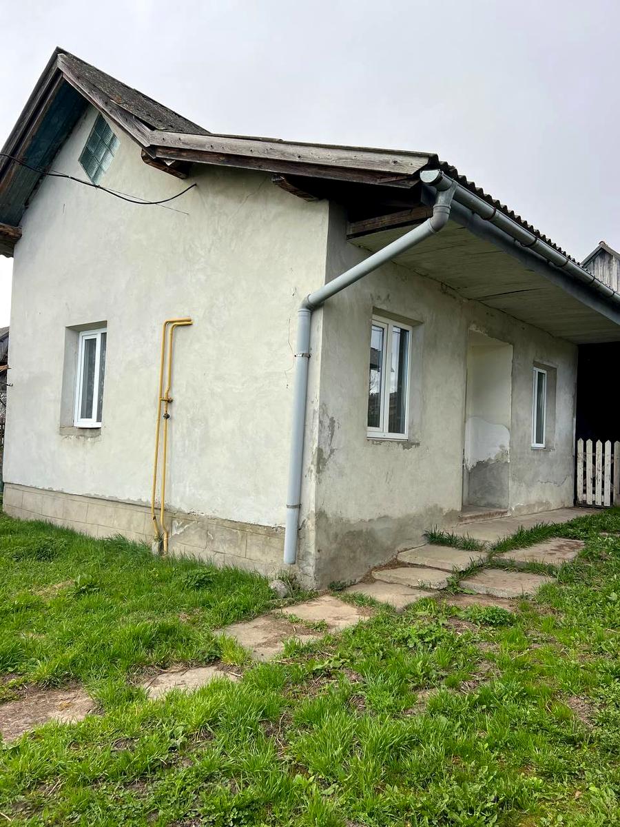 1863833434279678