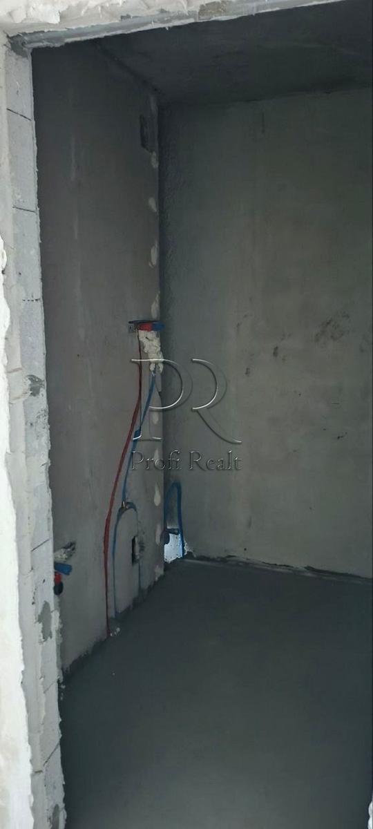 1863876976307462