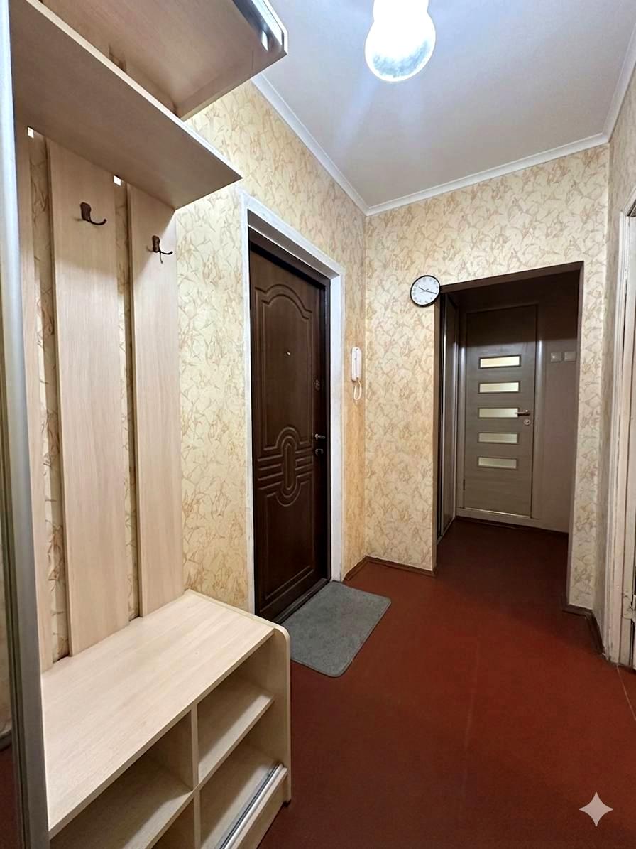 1863879867773542