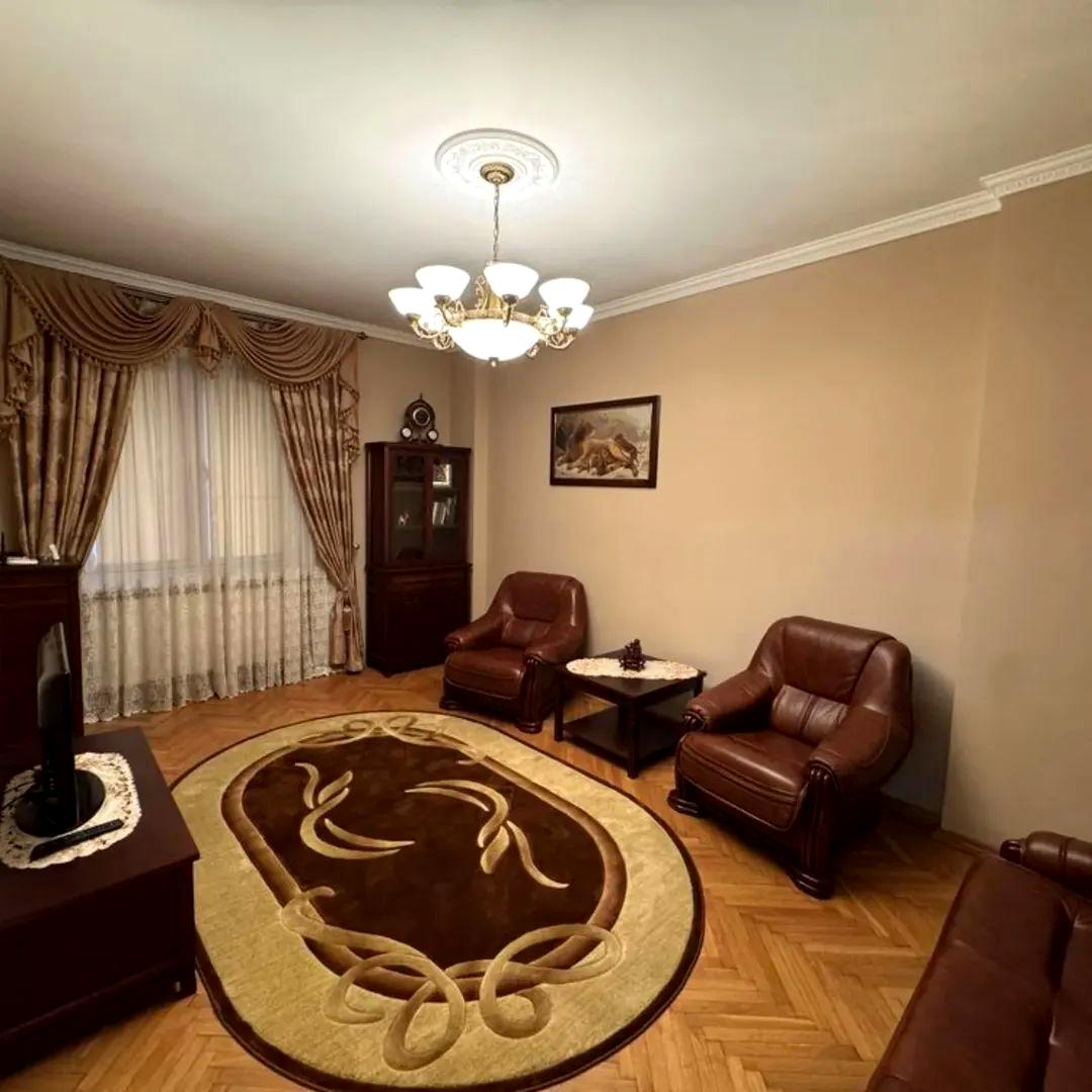 Продаж 3-кімнатної квартири в центрі Львова - зображення 4