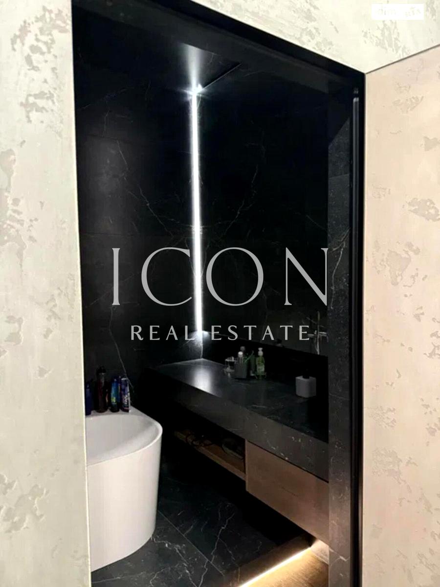 1863884452653033