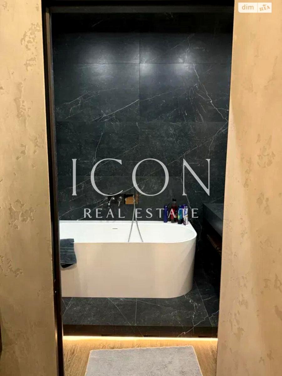 1863884452654943