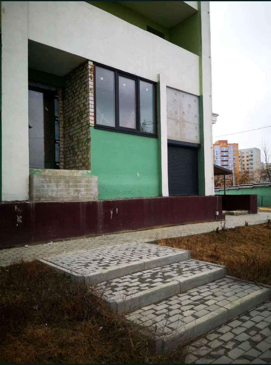 1863885719215868
