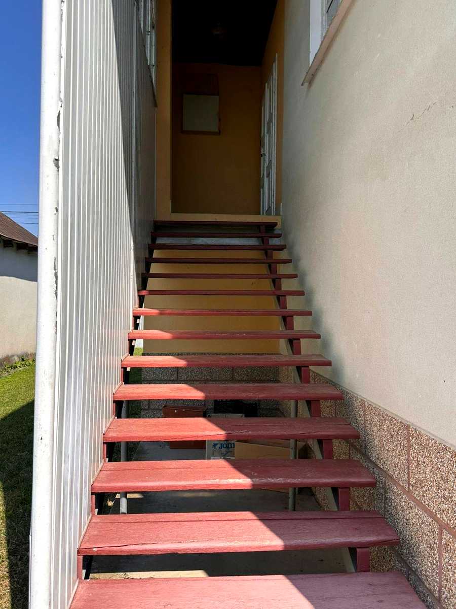 1863887277300038