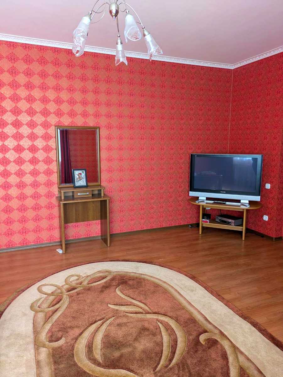 1863888738458542