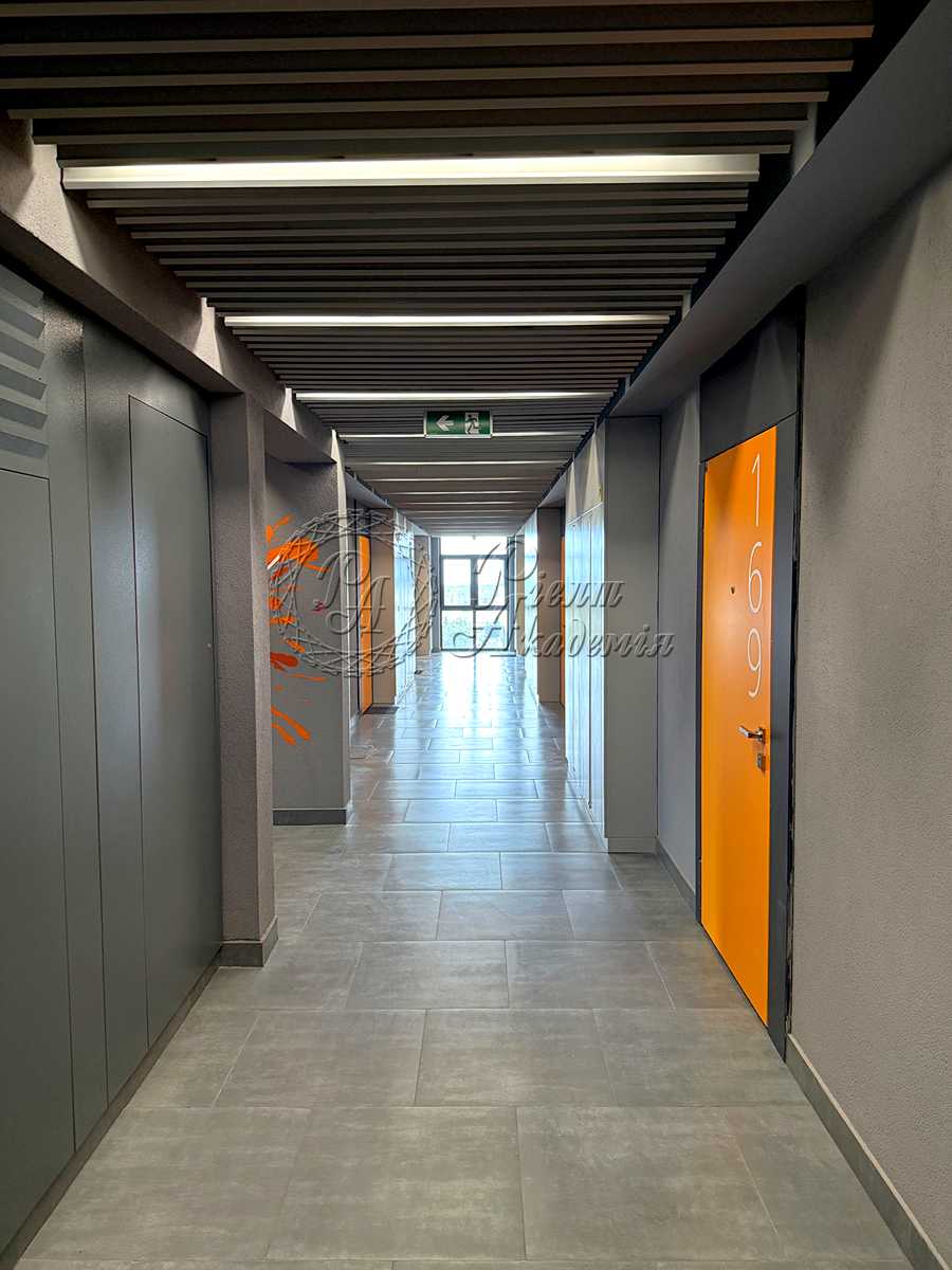 1863889566542153