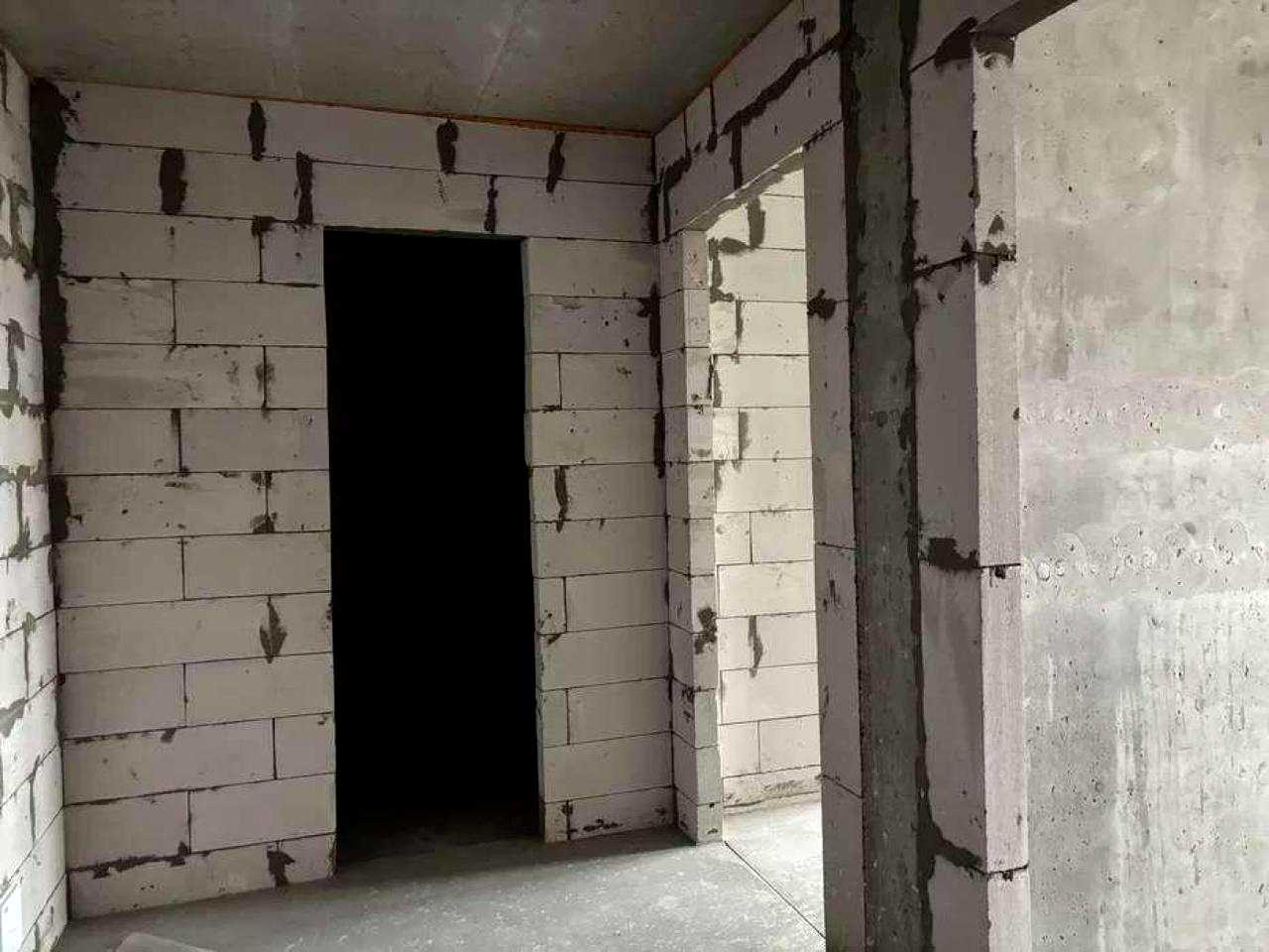 1863892686741542