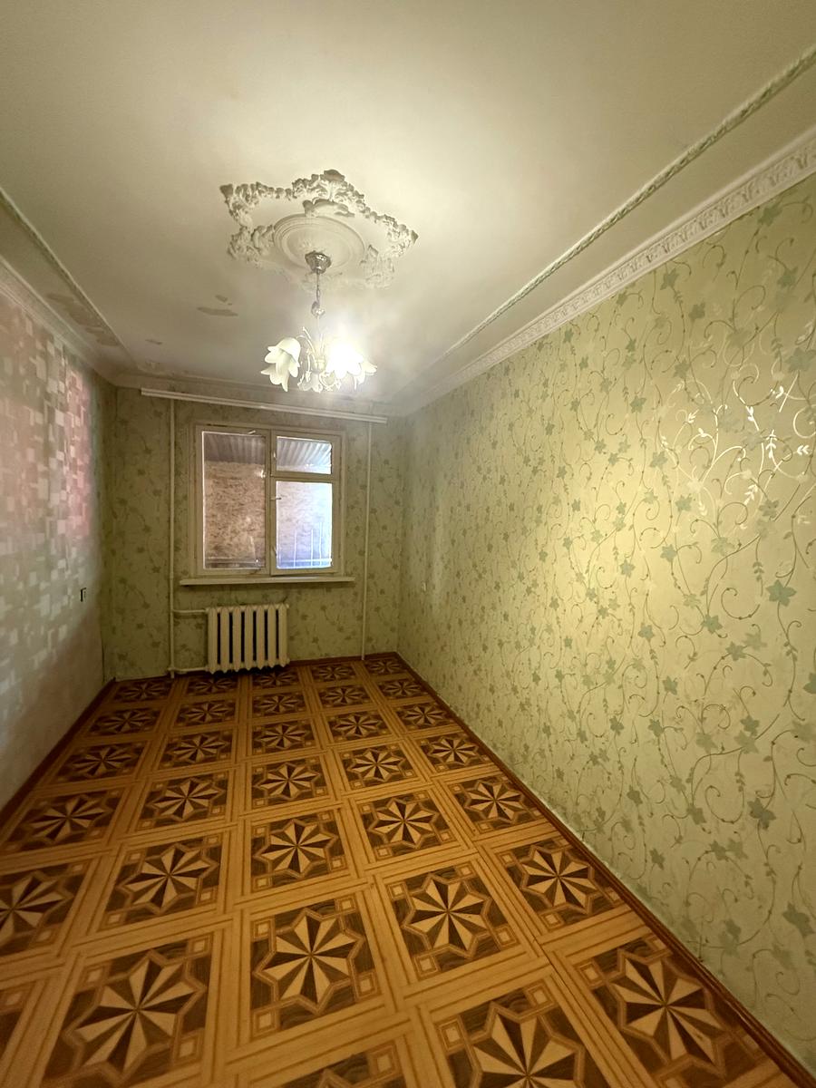 1863893450394380