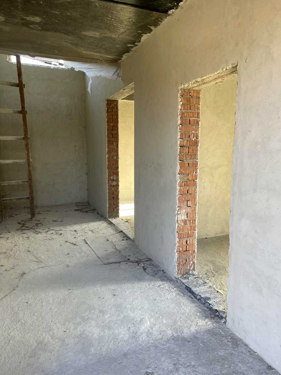 1863896577774494