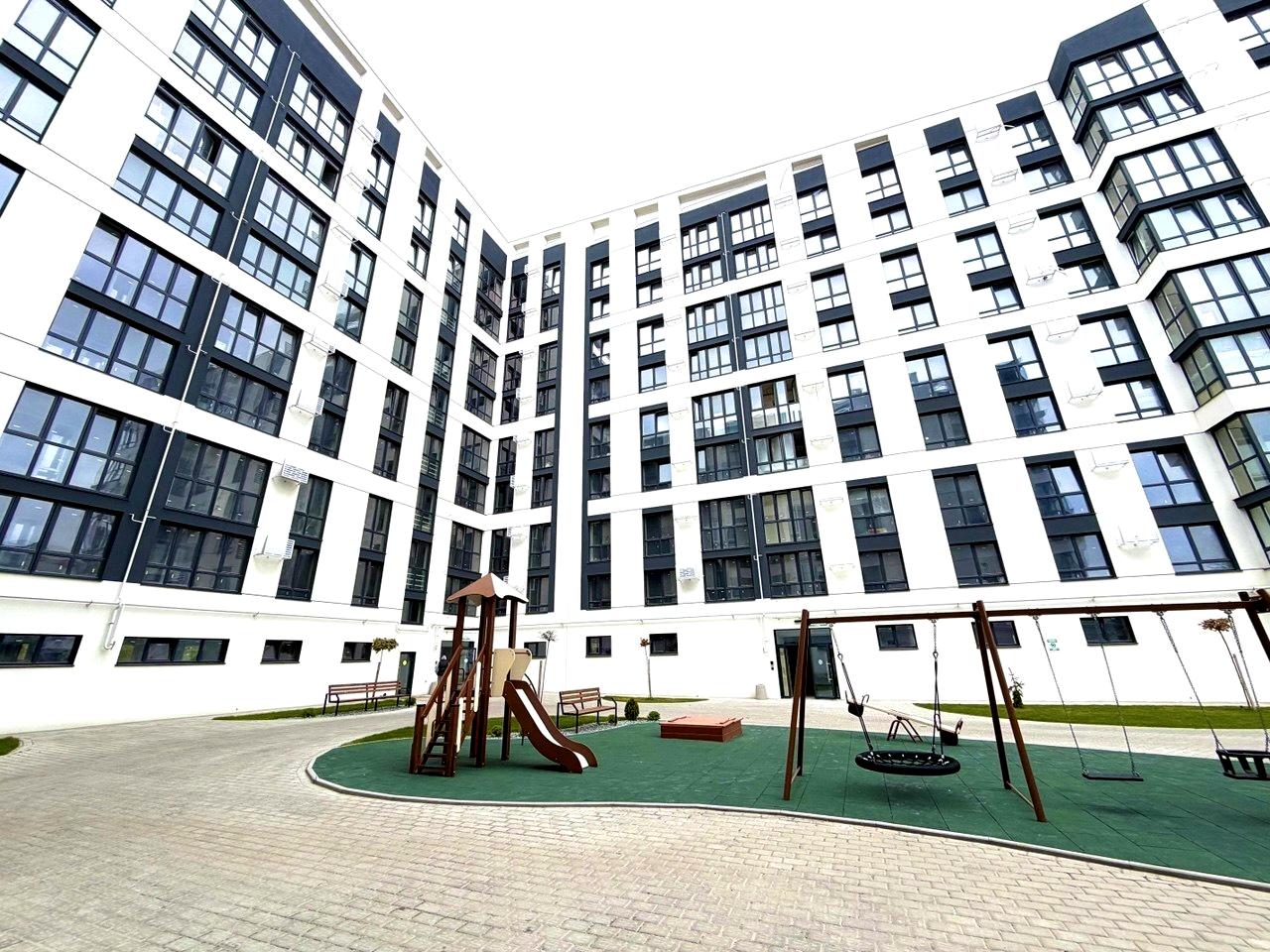 1863896821319031