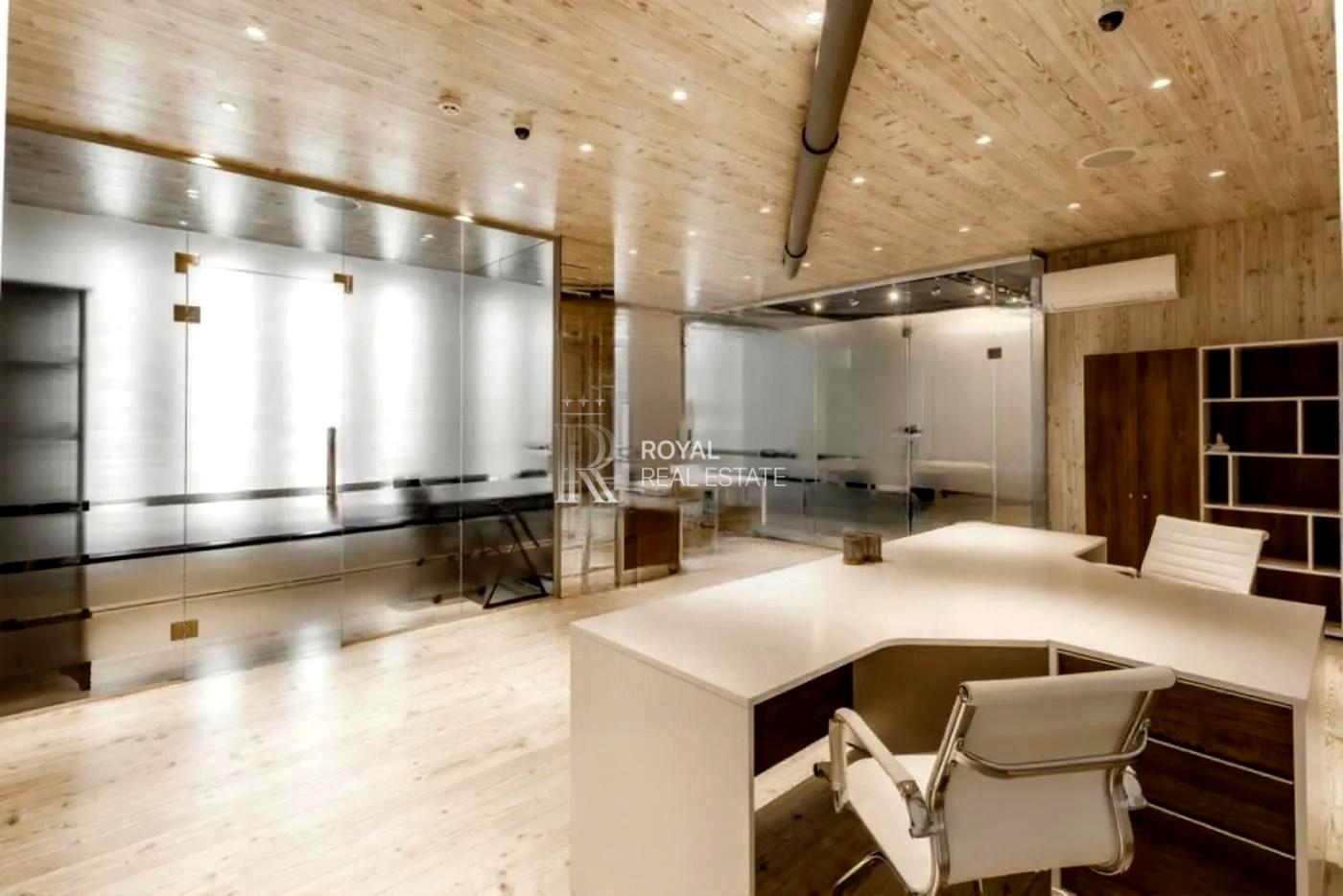1863897444016490
