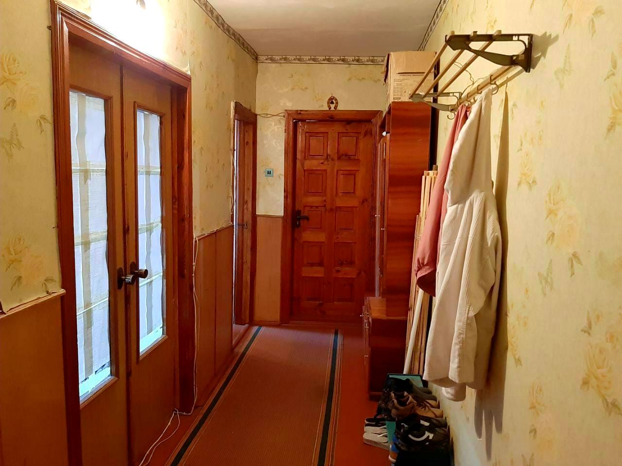1863897546528525