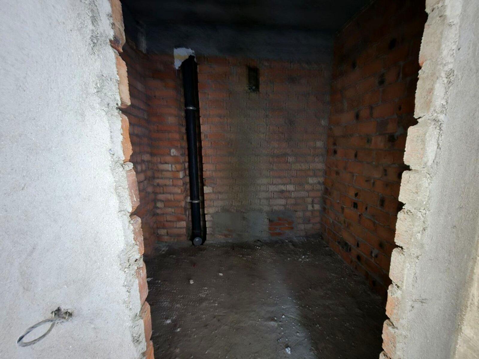 1863898265146066