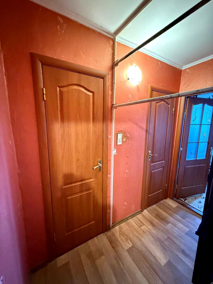 1863899079880433