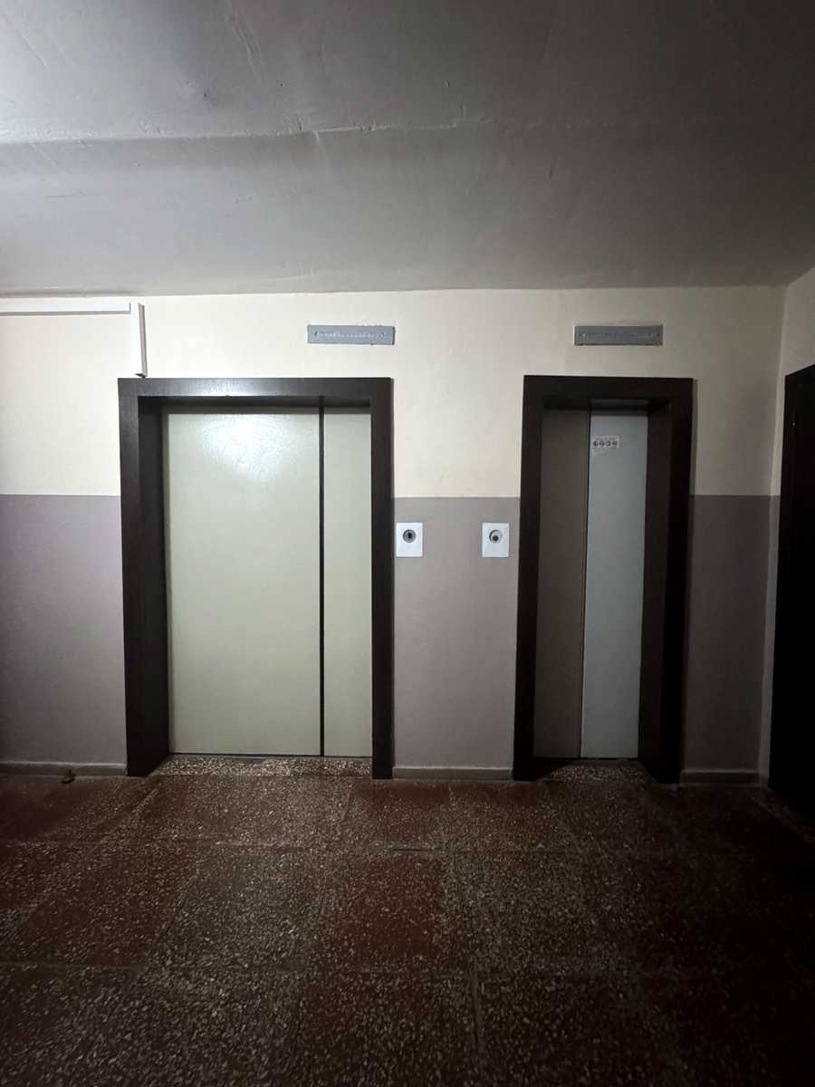 1863900830363182