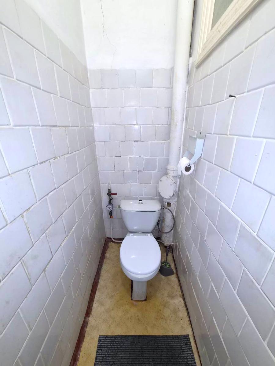 1863903591576313