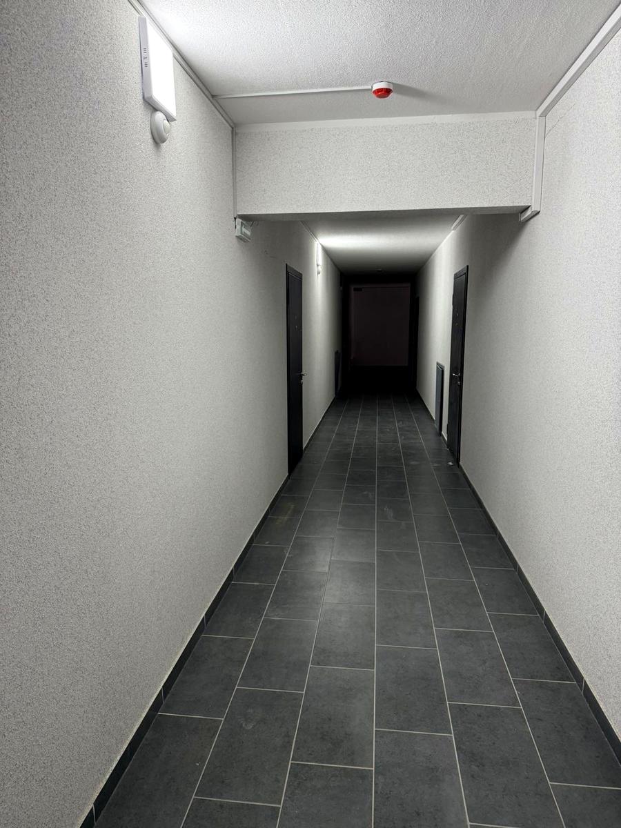 1863904661445484