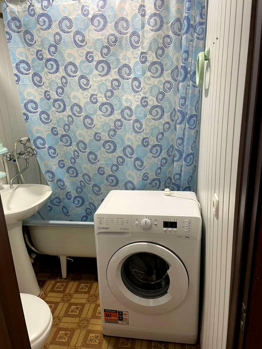 1863912471437878