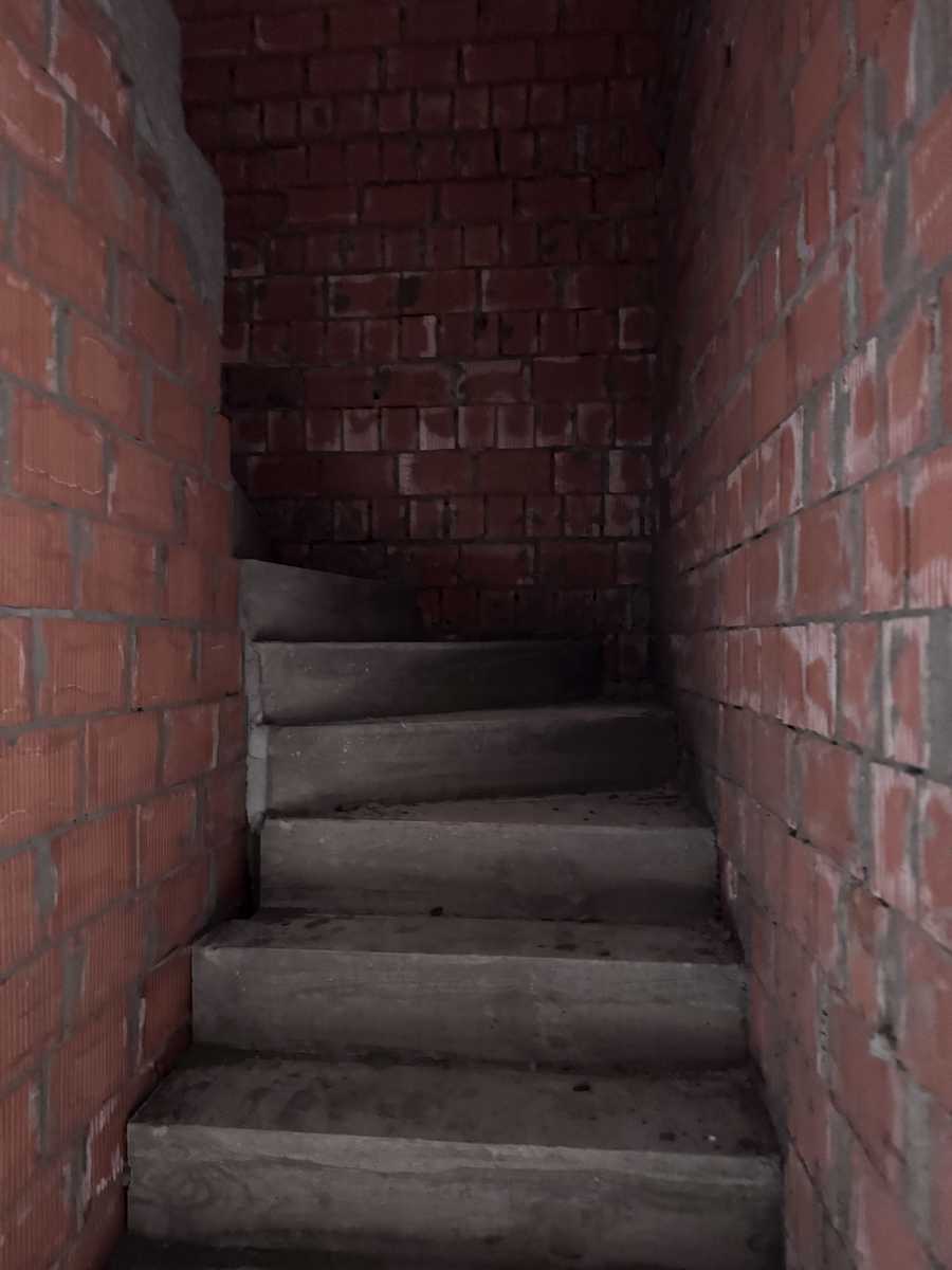 1863917190633592