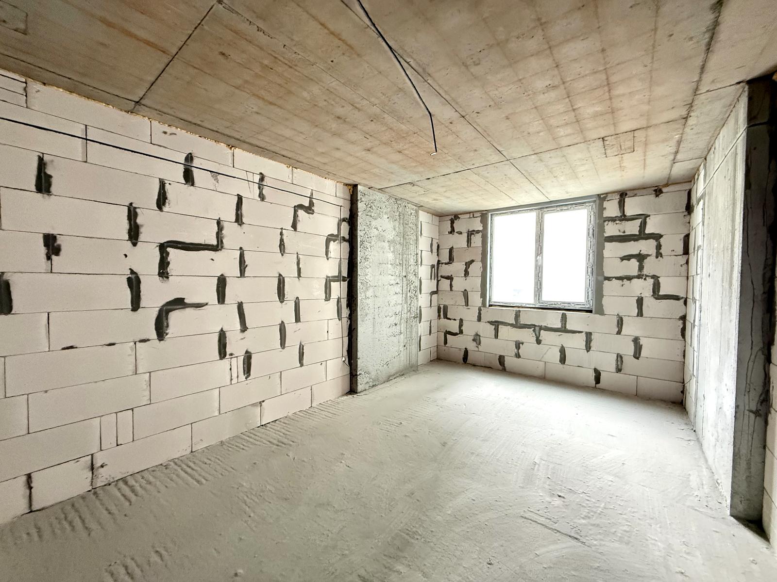 1863917808585837