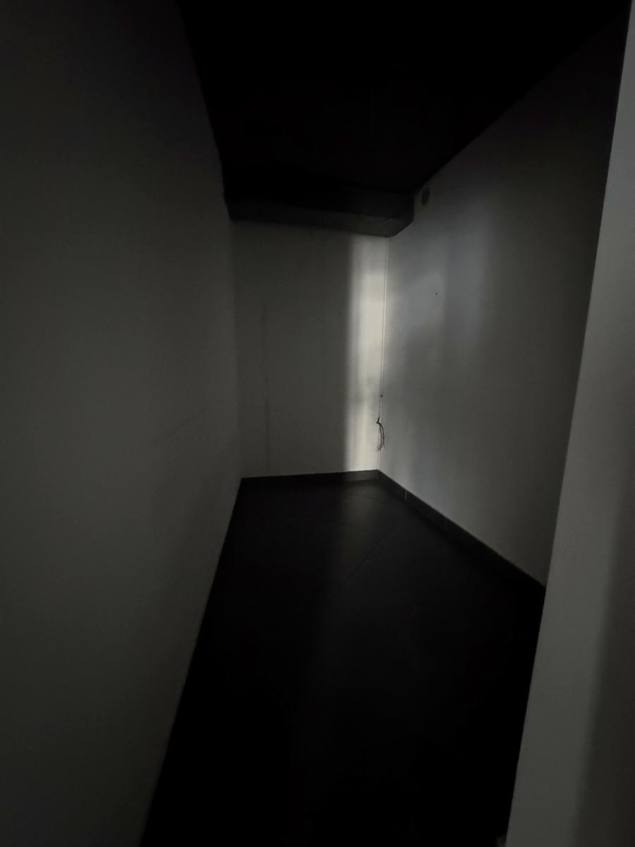 1863921799301140