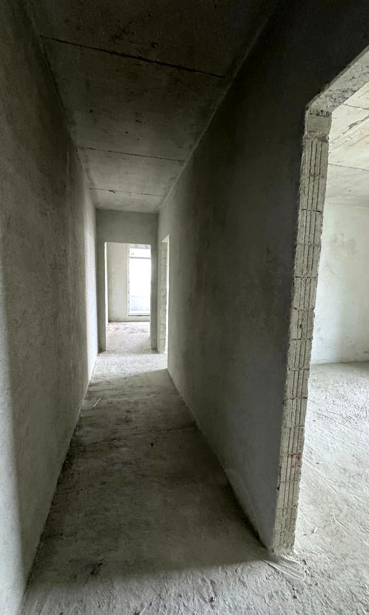 1863928788659275