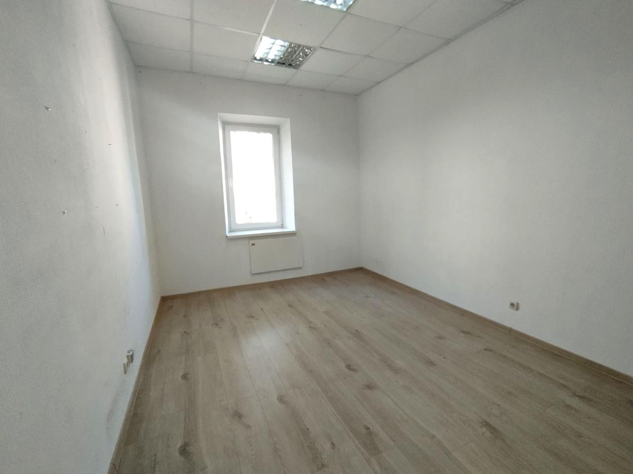1863969957960799