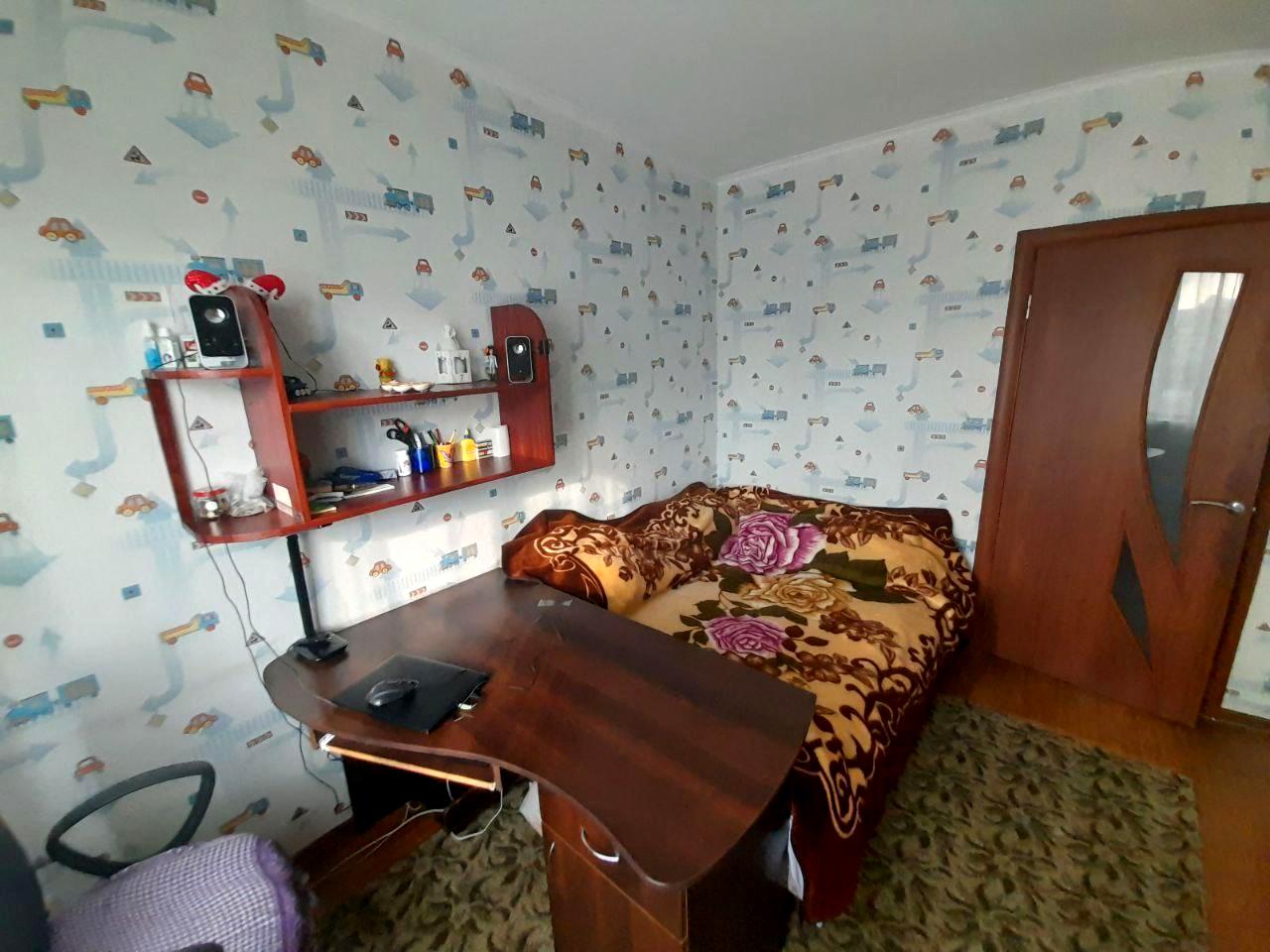 1863970280002435