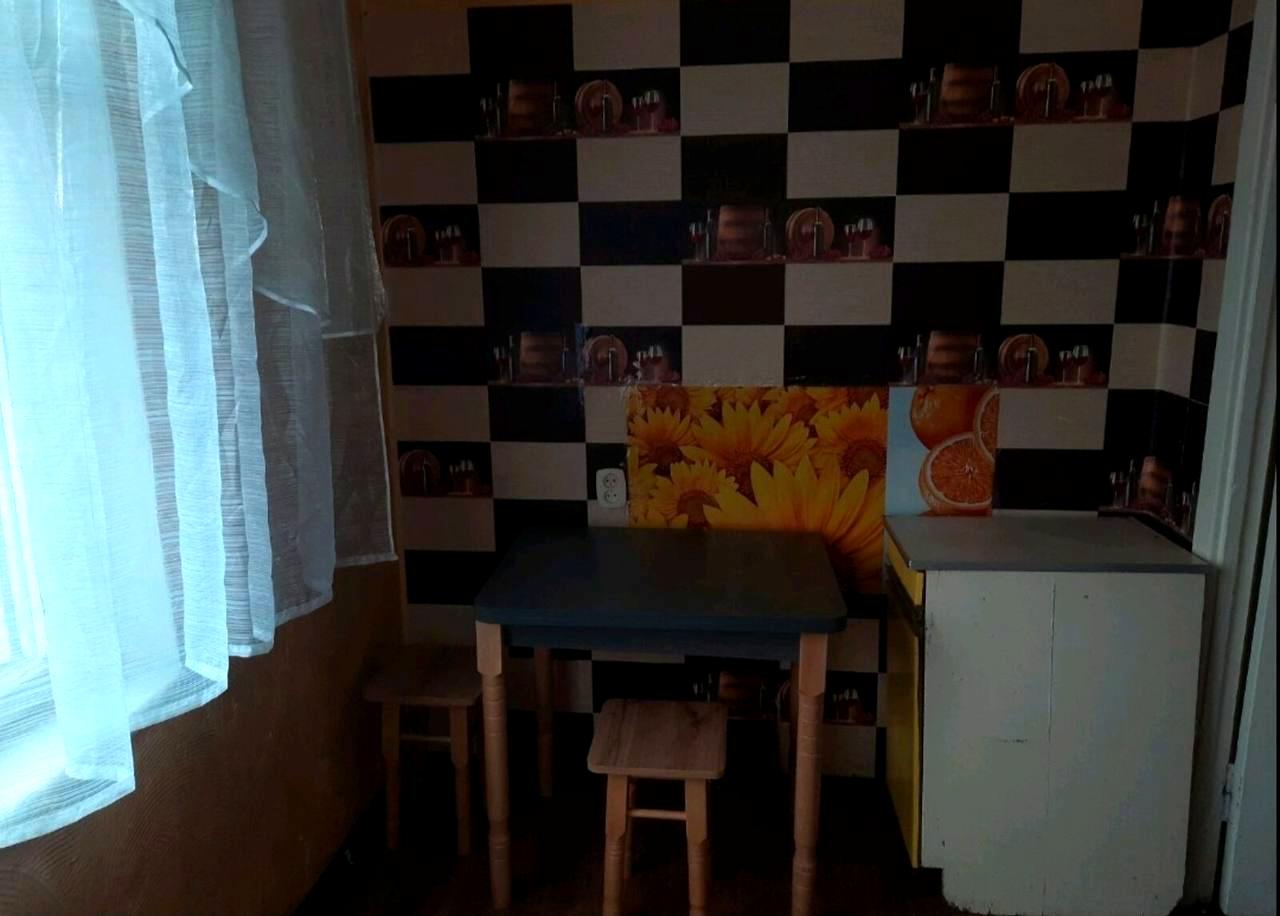 1863971657229361