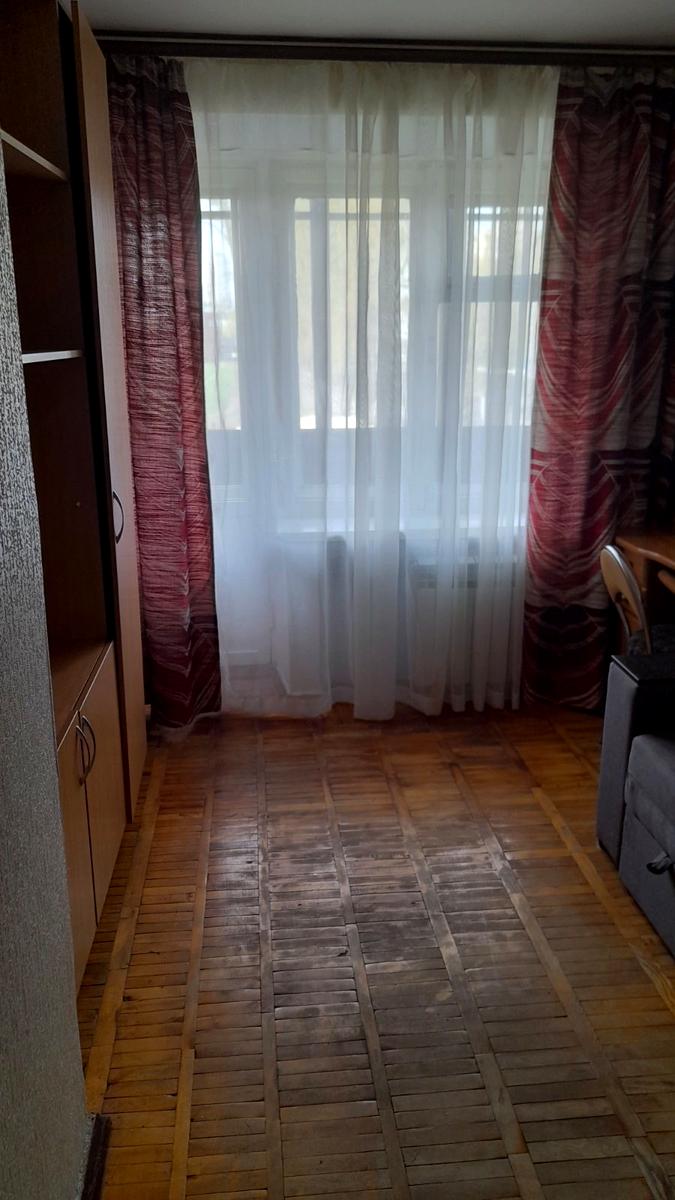 1863973431958006