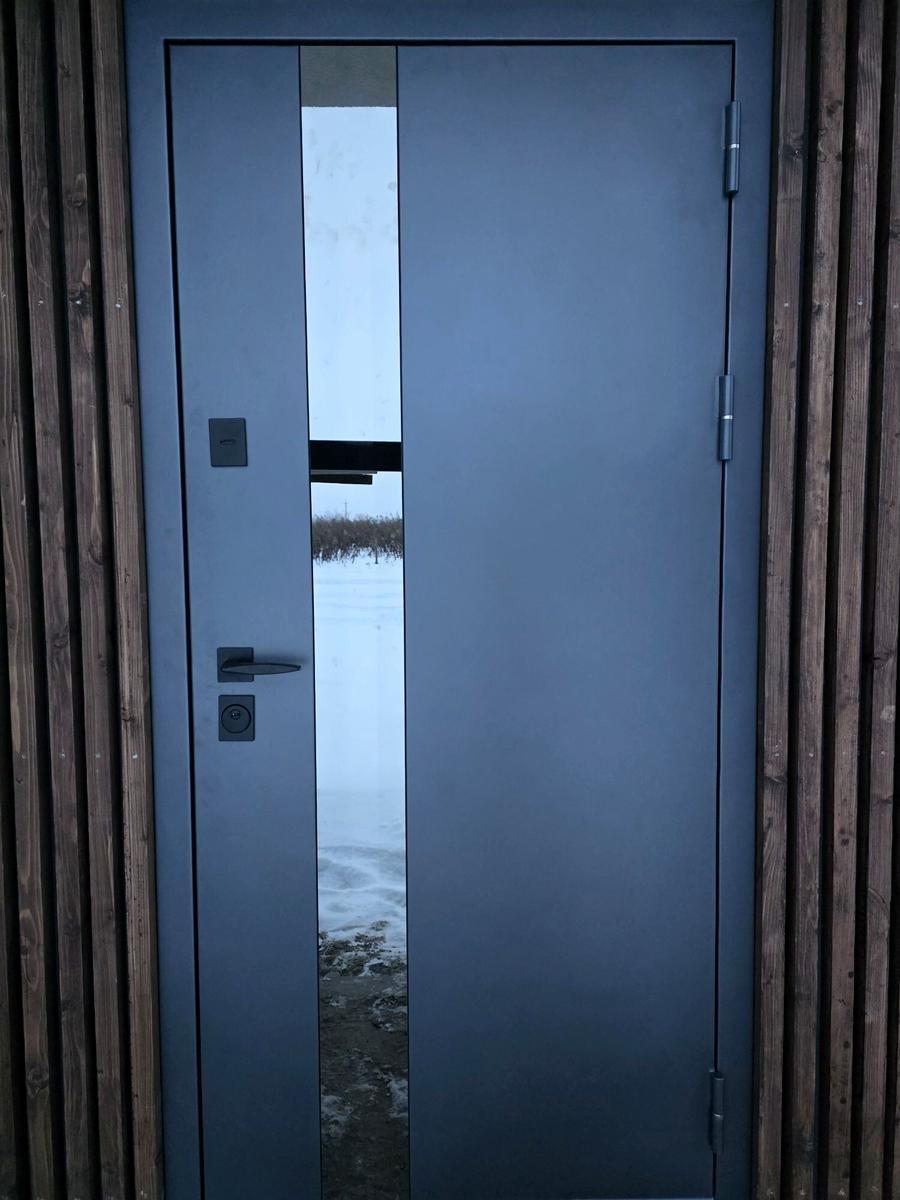 1863973697037647