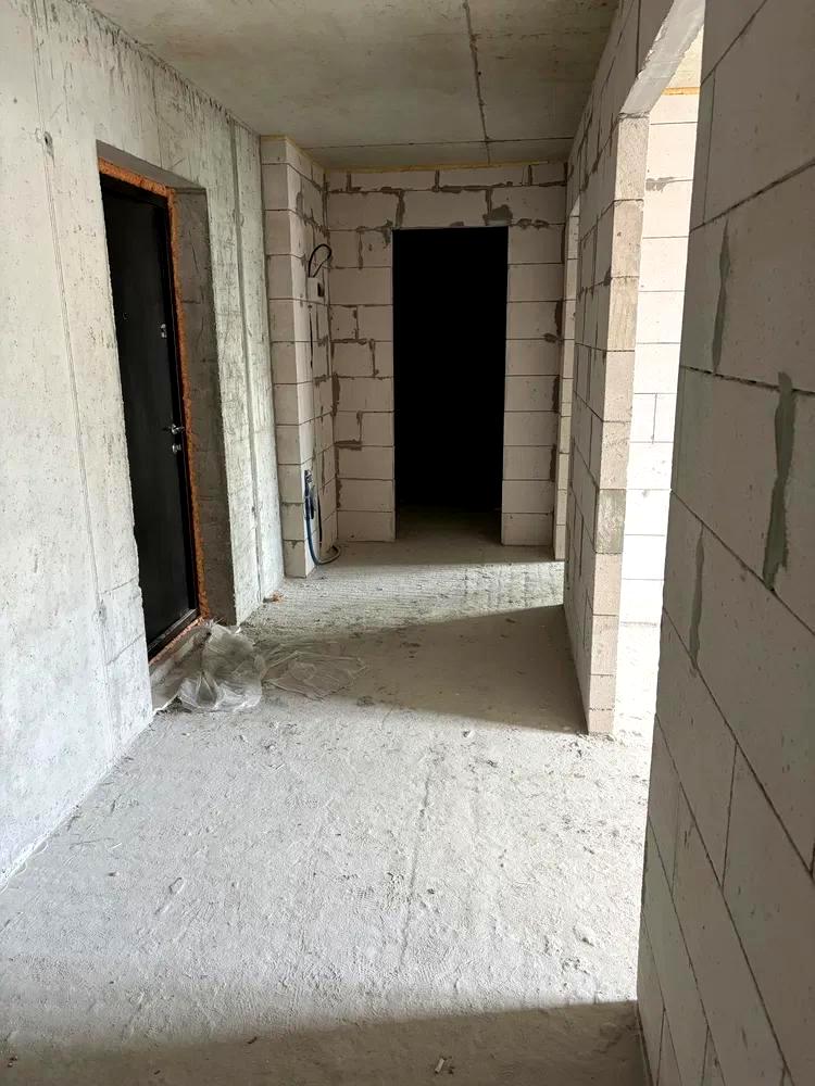 1863974555999329