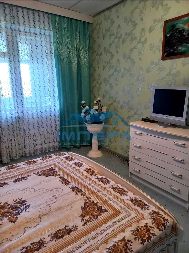 1863975833894106