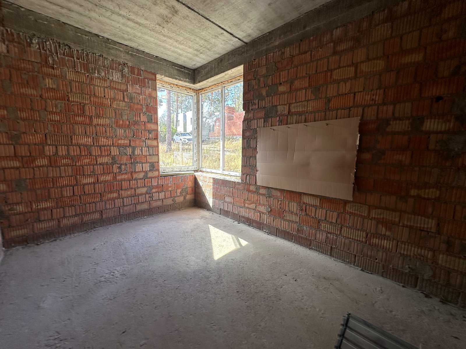 1863984840288219