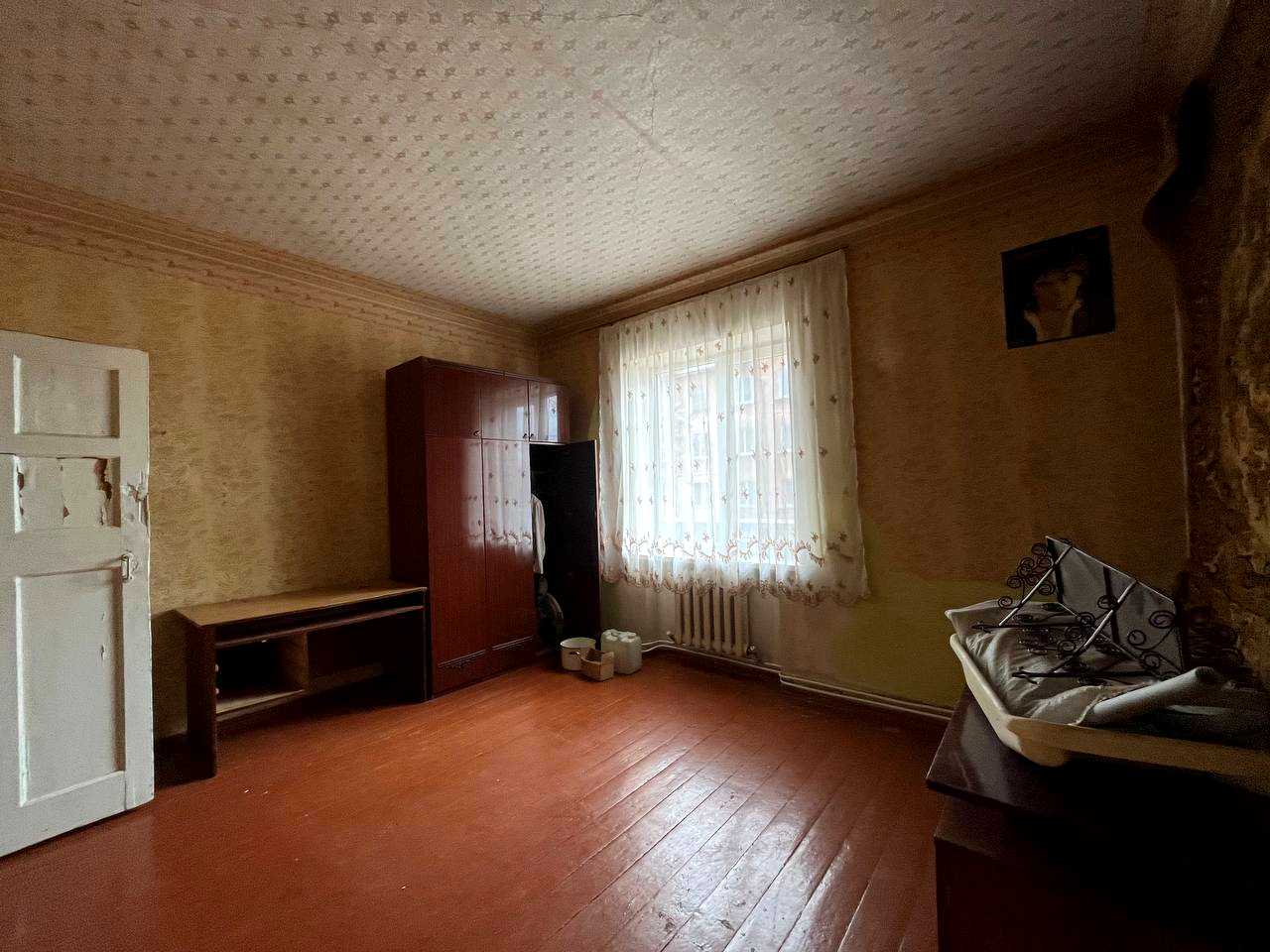 1863985828189040