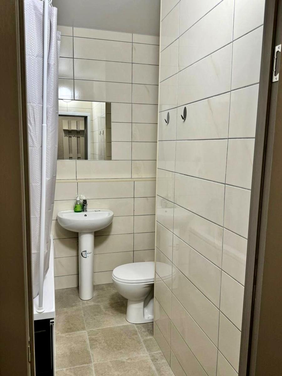 1863986347184142