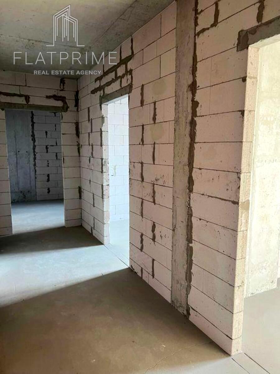 1863988958760904