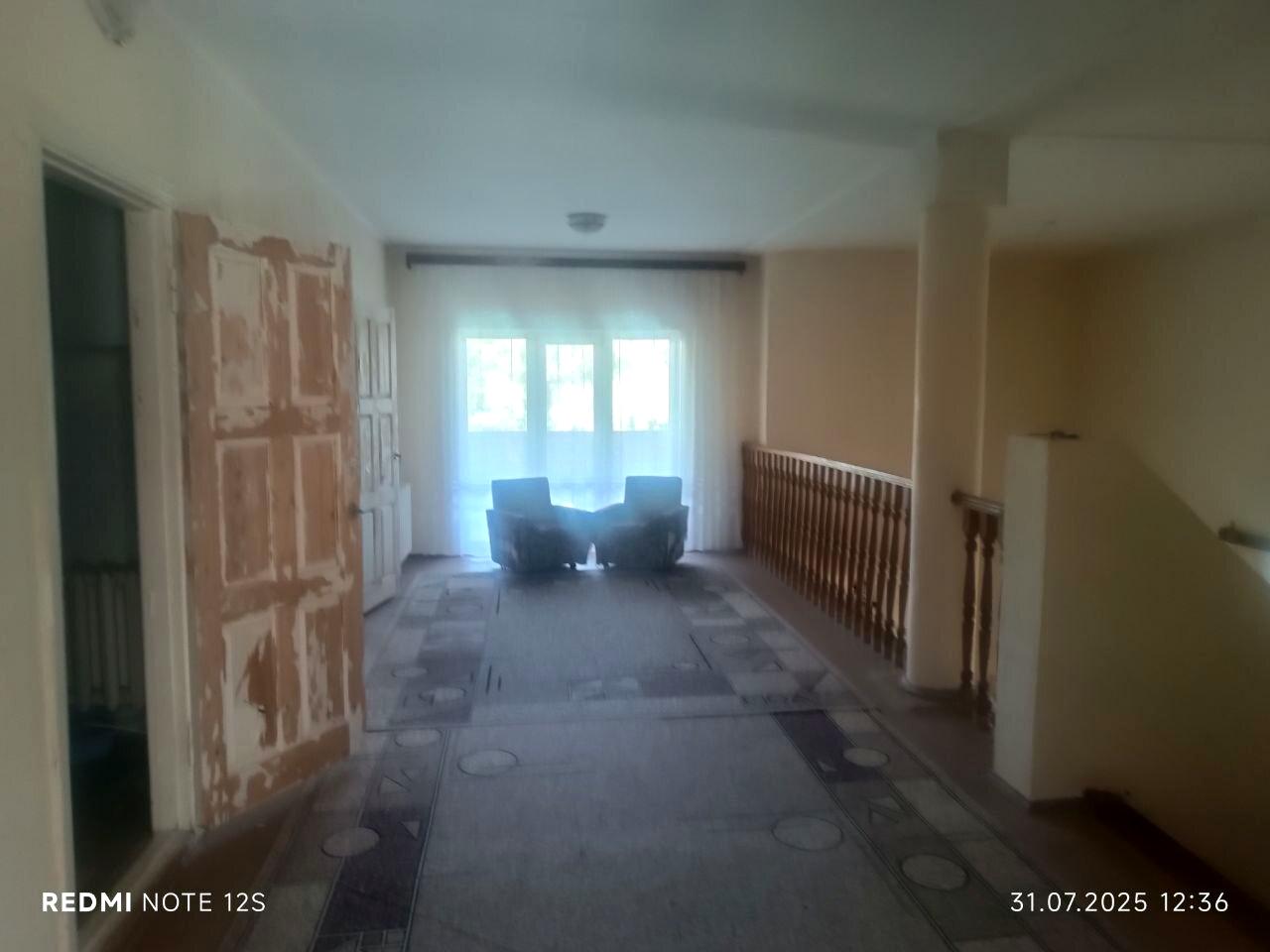 1863999982846379