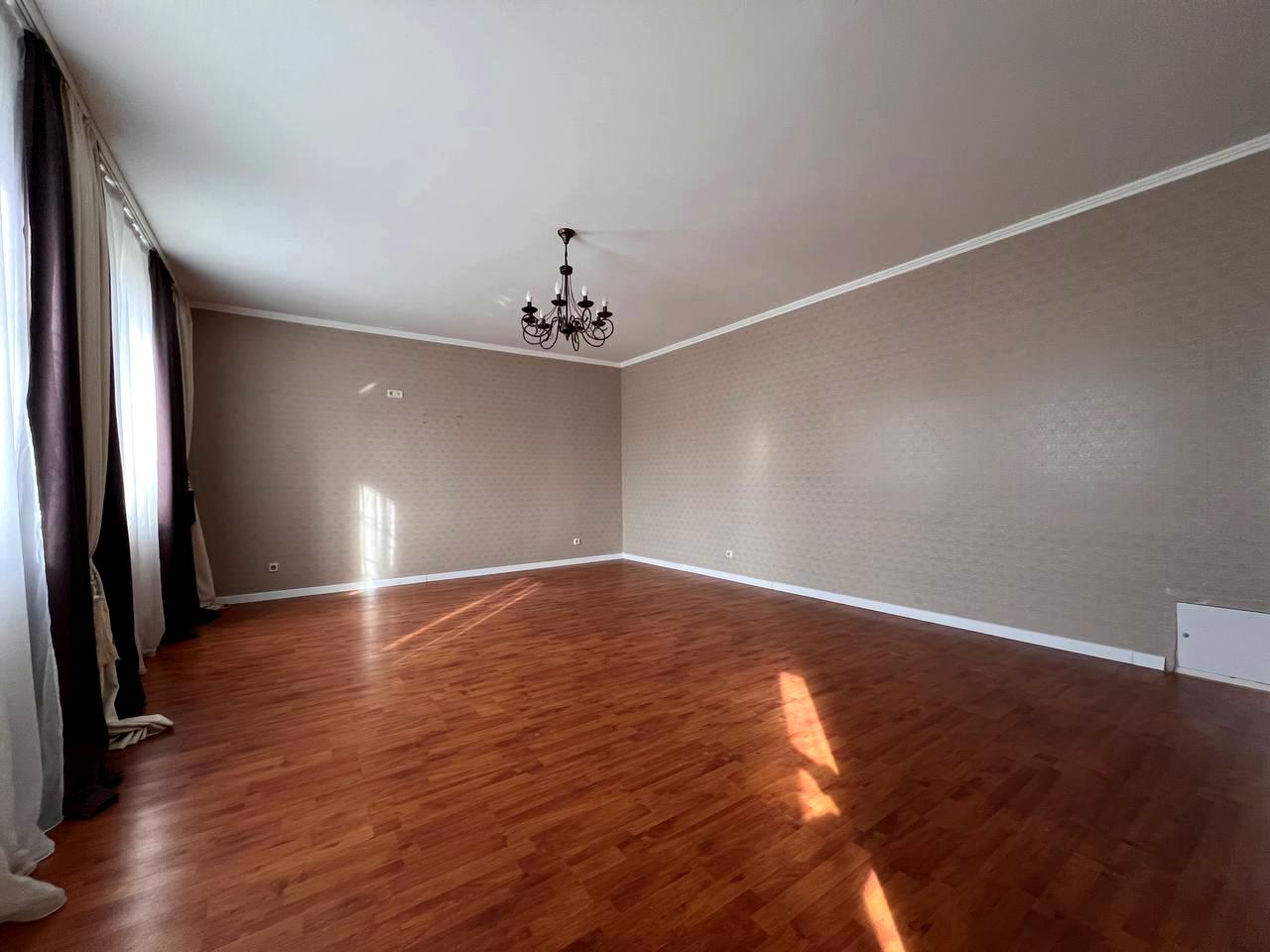 Дом по адресу (площадь 220 м²) - imageAlt 8 Дом по адресу (площадь 220 м²) - Atlanta.ua - imageAlt 8