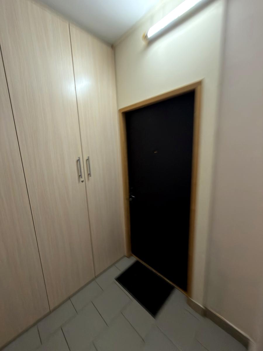1864002742860218