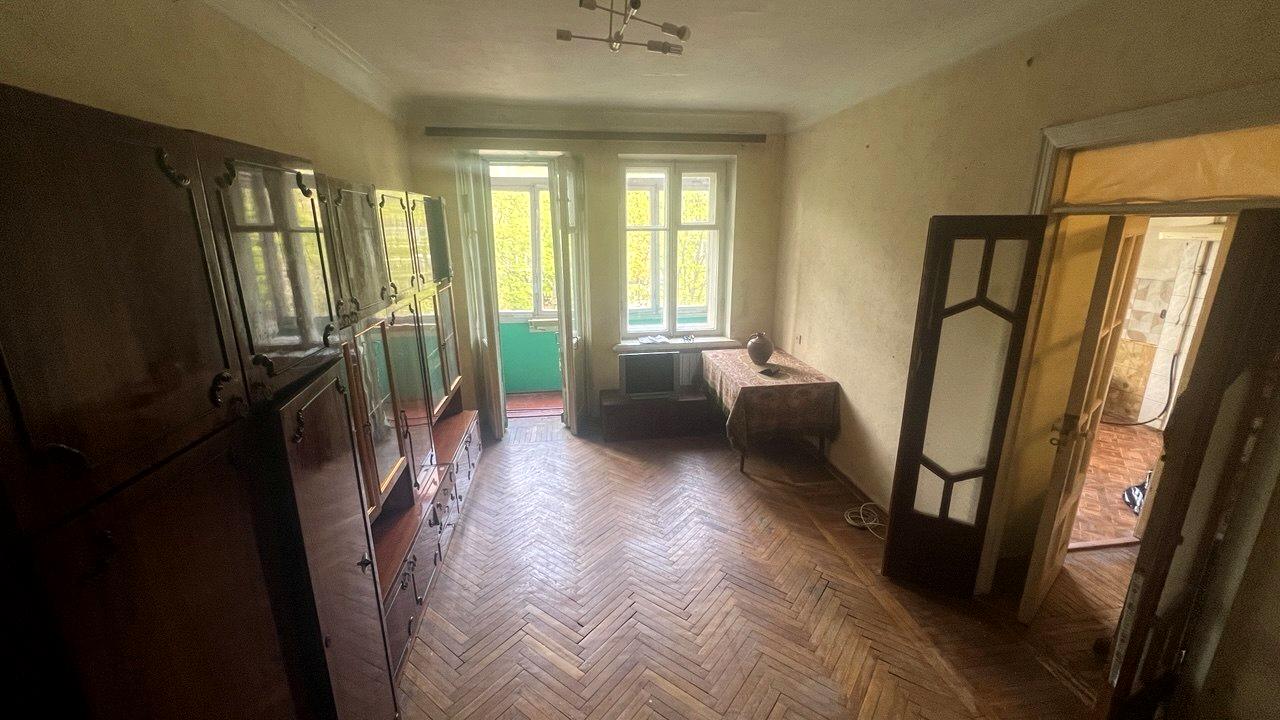 1864003600025571
