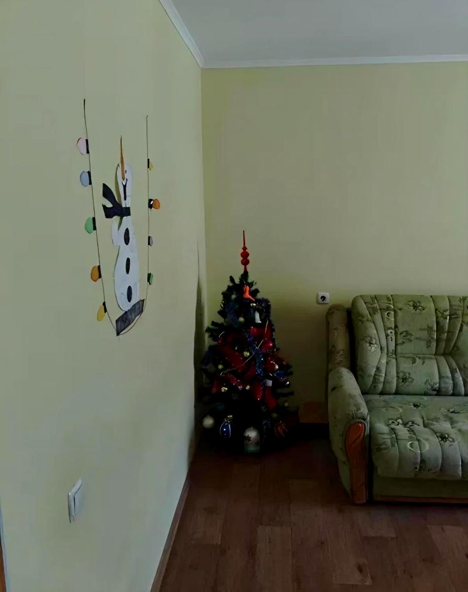 1864018459021216